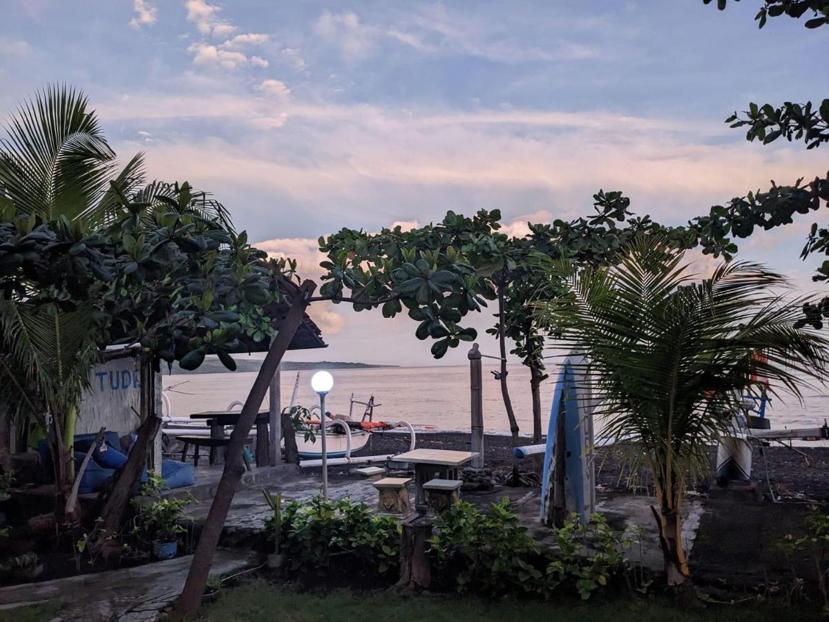 Tudes Homestay Amed Eksteriør bilde
